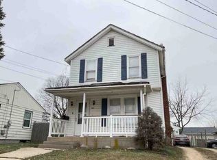 415 W American St, Freeport, IL
