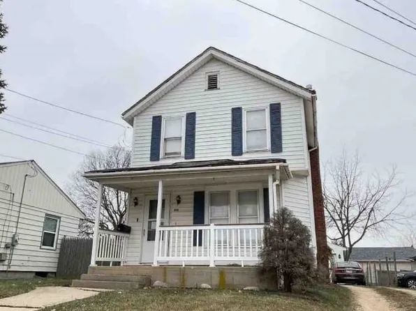 415 W American St, Freeport, IL 61032
