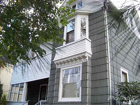 2nd image of 84 Lincoln Pl