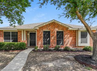 8921 Tumbleweed Dr, Aubrey, TX 76227