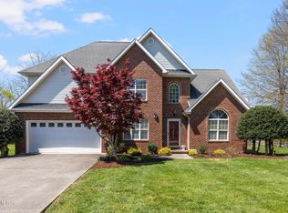 102 Ridgeview Meadows Dr, Gray, TN 37615