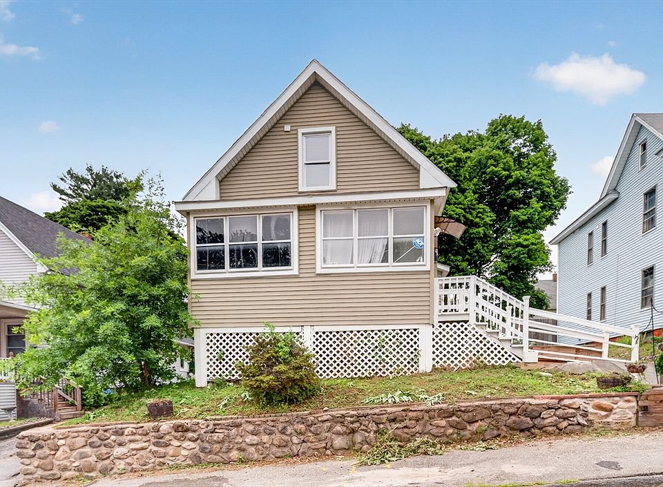 1st image of 8 Gilman St