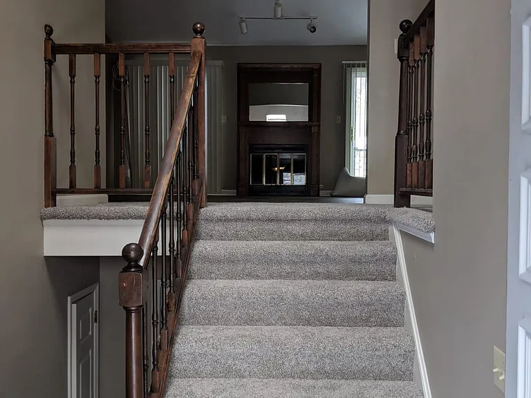 40 Catalpa Way — Photo 8