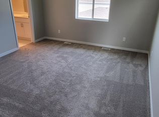 5042 W Amarillo Dr, Lincoln, NE 68528