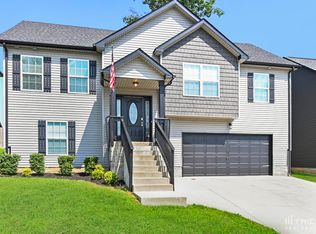 1195 Belvoir Ln, Clarksville, TN 37040