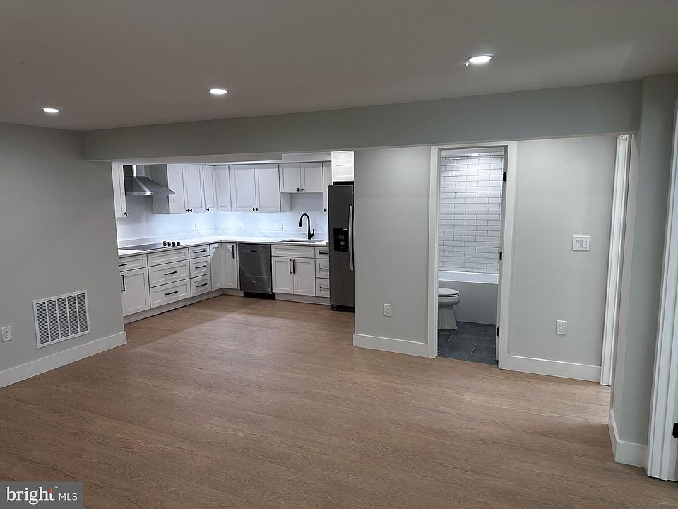 1st image of 7506 Wellesley Dr