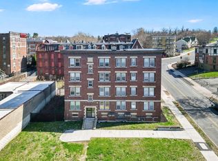 120-122 Central St, Springfield, MA 01105