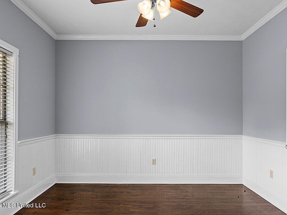 4th image of 417 Pine Brake Cir