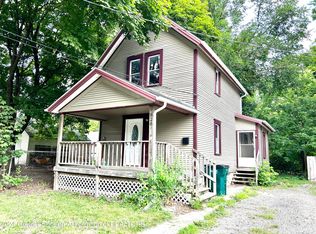 820 Cross St, Lansing, MI 48915