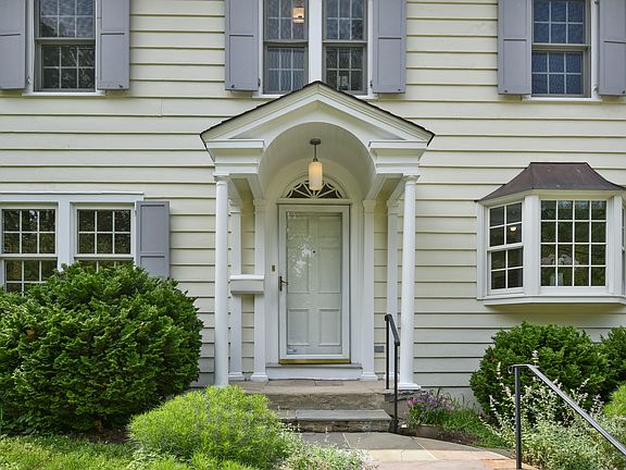 2nd image of 14 Virginia Pl