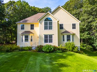 38 Jeremy Drive, East Lyme, CT 06333