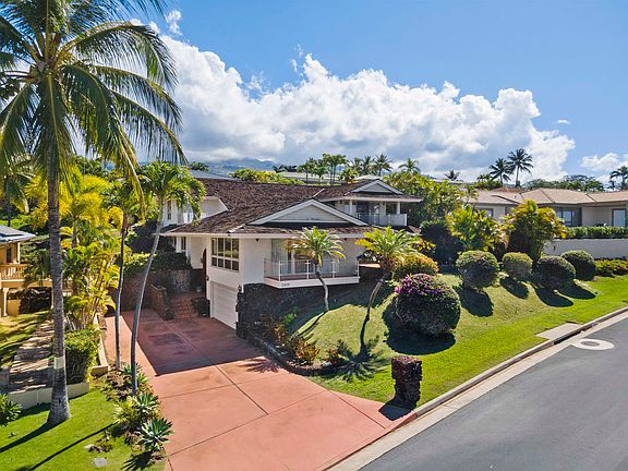 3rd image of 3919 Waakaula Pl