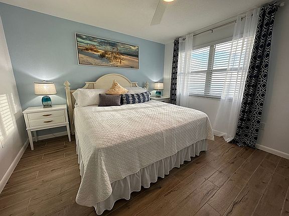 3rd image of 250 Estero Blvd #702