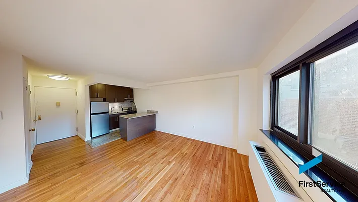 Rented by AZ REALTY NYC LLC | media 15