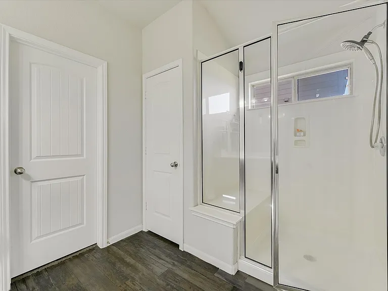 725 Pinnacle Dr — Photo 13