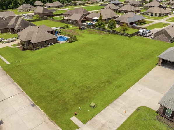256 Beulah Louise Dr, Gray, LA 70359