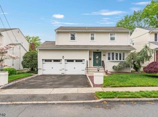 866 Peach Tree Rd, Union, NJ 07083