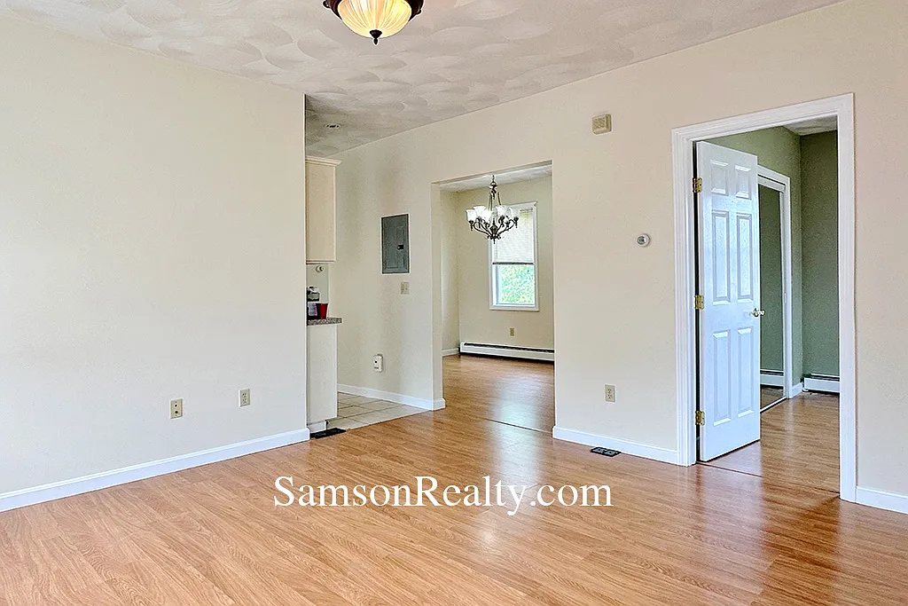 2 bed, $1,900 — Photo 4
