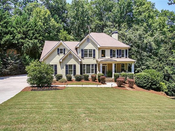 2nd image of 183 Mountain Brook Dr