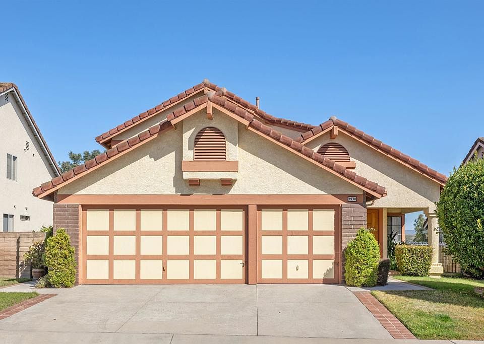 1st image of 1930 Vineyard Ave