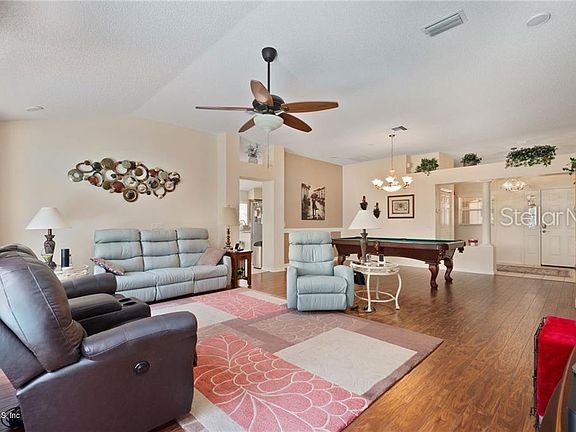 2nd image of 929 Ramos Dr