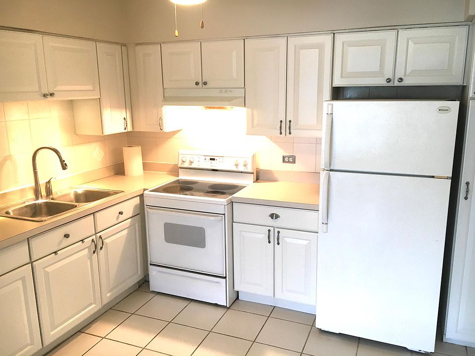 1st image of 9915 W 58th St
