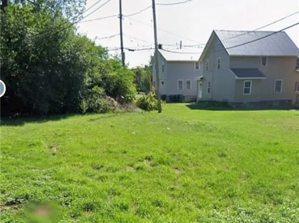 511 7th St, Niagara Falls, NY 14301