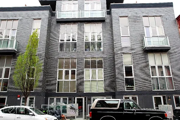 Rented by Rennit Inc. | media 44