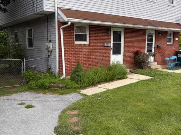 305 W 1st St, Birdsboro, PA 19508