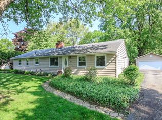 8241 Plains Rd, Mentor, OH 44060