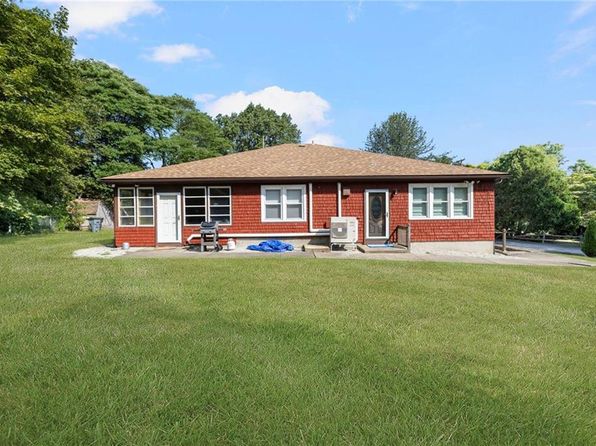 21 Plum Beach Rd