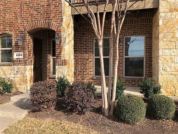 2nd image of 1456 Arapaho Dr