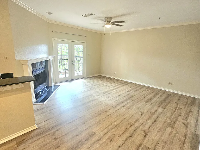 6004 Auburndale Ave #C — Photo 3