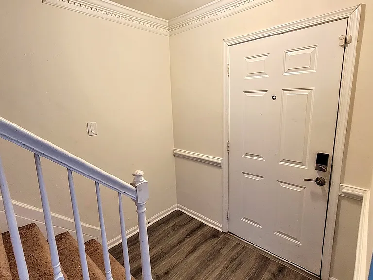 4621 Merrimac Ln — Photo 2