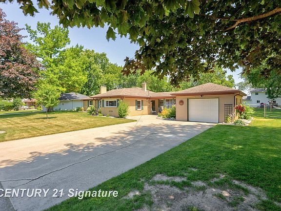 4th image of 2158 Bock Rd