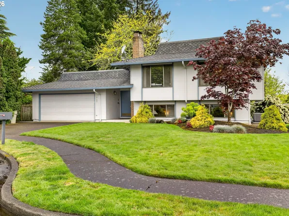 18200 NW Corinthian St, Portland, OR 97229
