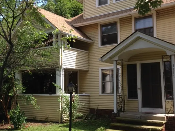 1711 Preyer Ave #3, Cleveland, OH 44118