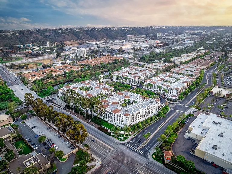 The Promenade Rio Vista Apartments — Photo 10