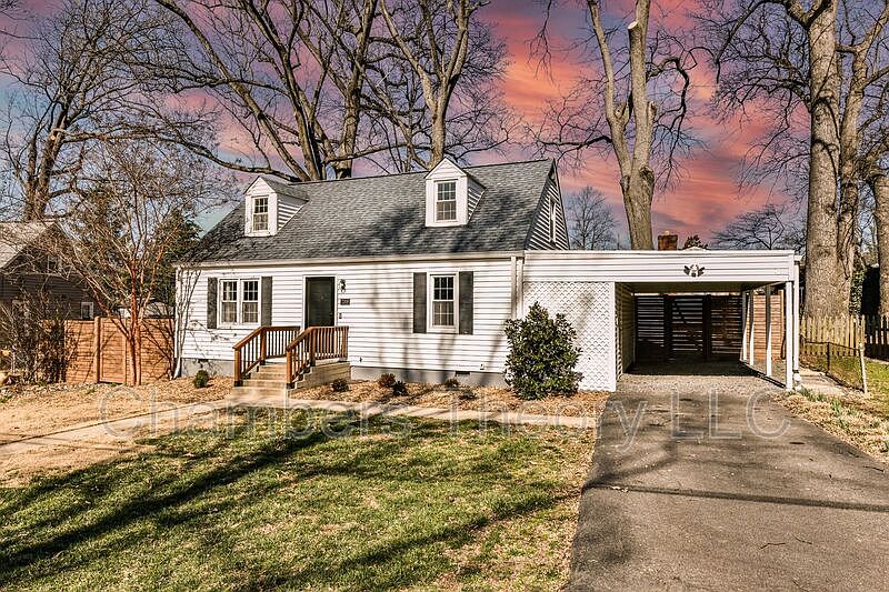 1st image of 7308 Poplar Ct