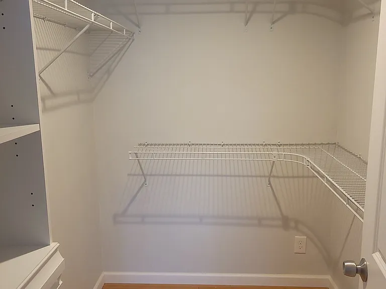 3625 Janlyn Ln — Photo 10