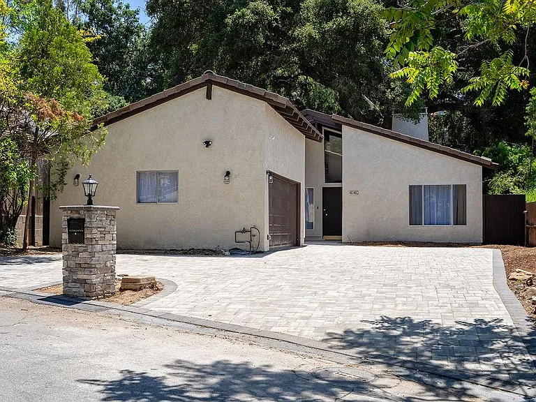 4140 Meadow Lark Dr — Photo 15