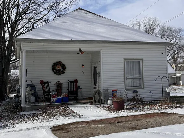 831 N Canal St, Mount Vernon, IN 47620