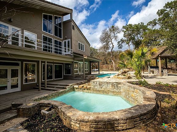 3rd image of 21660 Forest Waters Cir