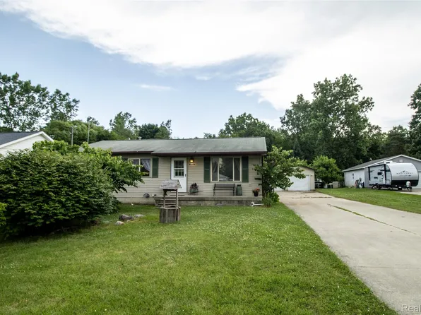 11490 Water St, Clio, MI 48420