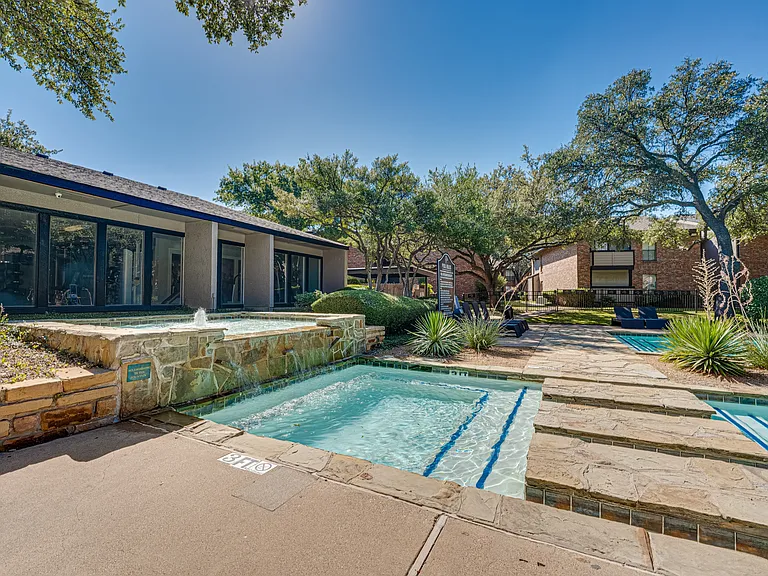 Southern Oaks — Photo 24