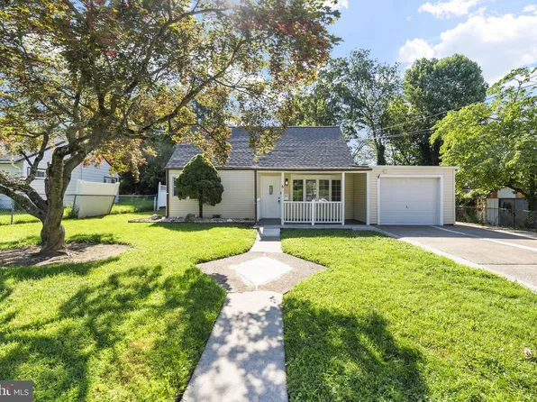 6 Dixfield Ave, Ewing, NJ 08618