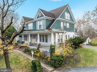 1017 Winchester Ave, Martinsburg, WV 25401