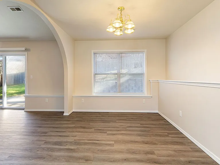 153 Sapling Dr — Photo 7