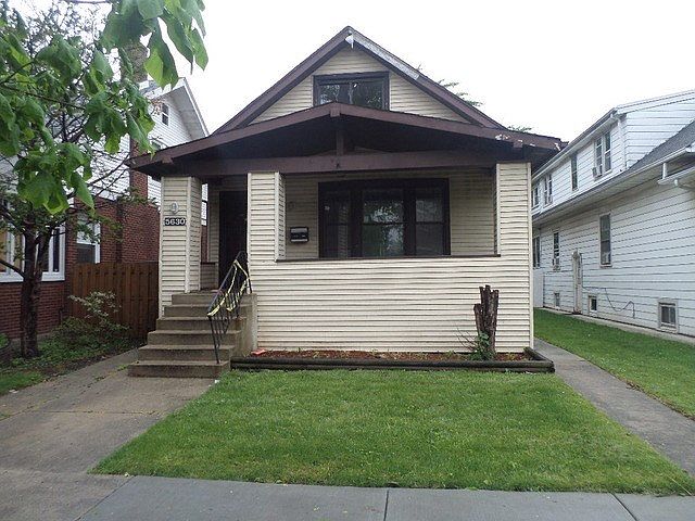 1st image of 5630 W Eastwood Ave