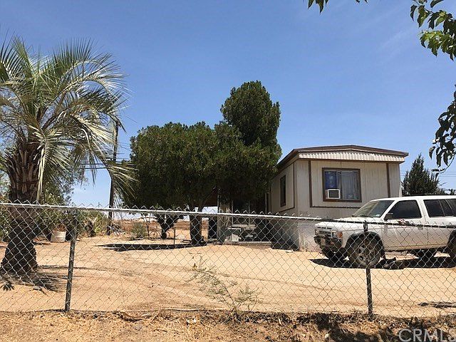 1st image of 157 Bond Dr